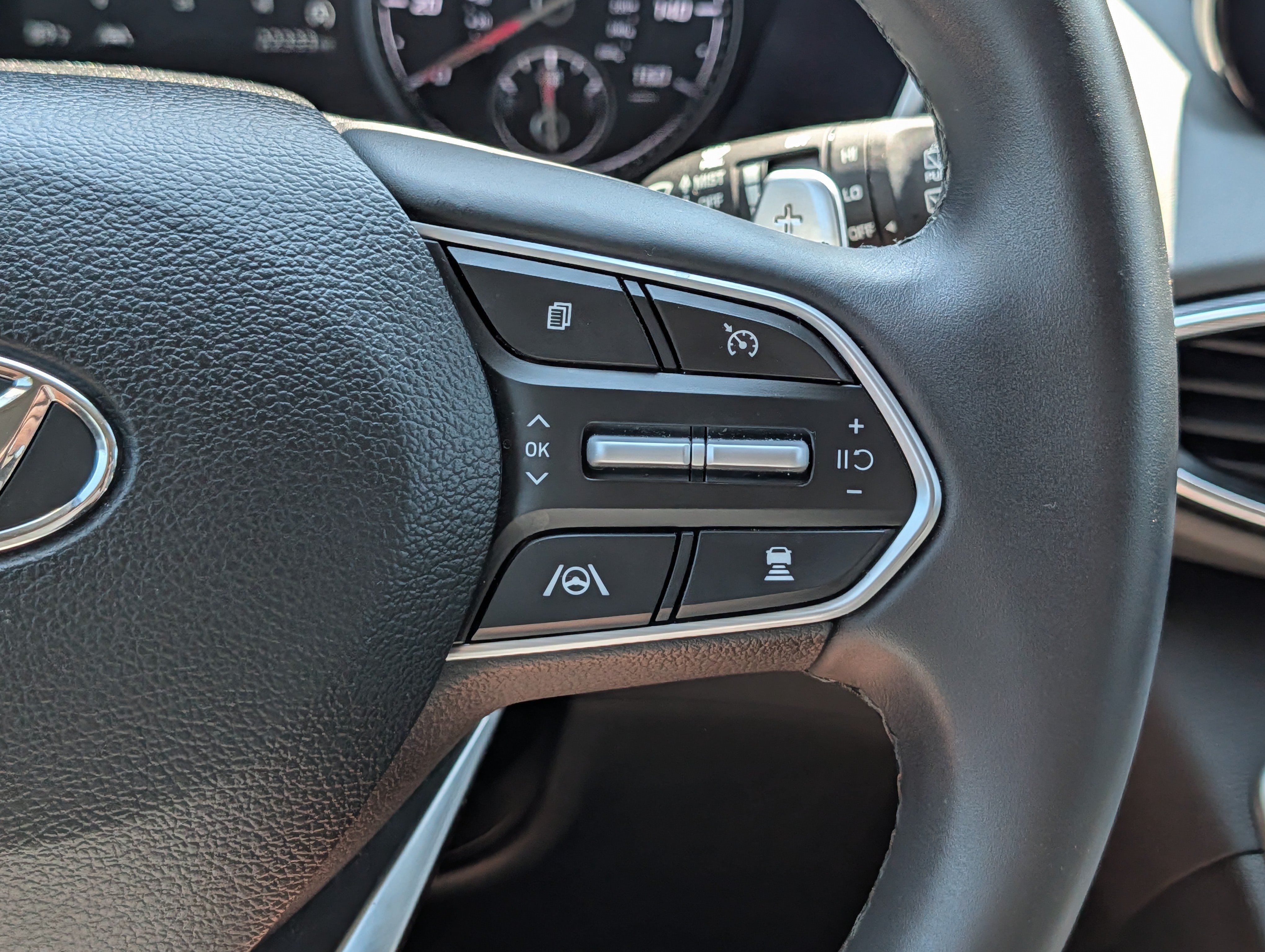 Certified 2023 Hyundai Santa Fe SEL AWD/4WD image 30