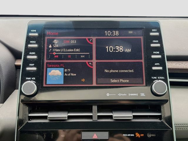 Used 2019 Toyota Avalon Limited FWD image 30