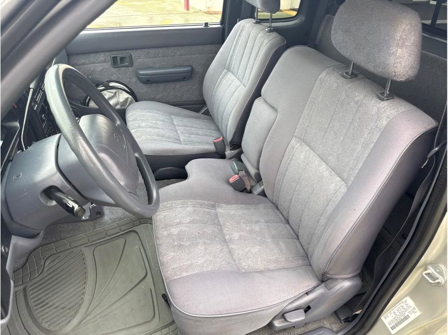 Used 2000 Toyota Tacoma 2WD Xtracab image 24