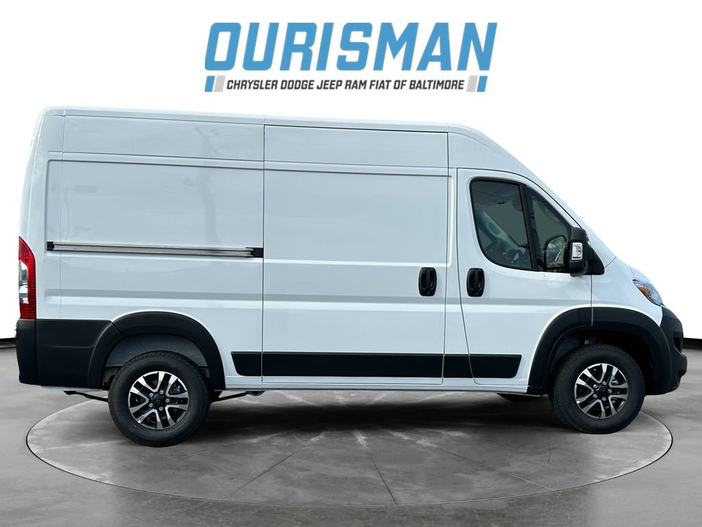 New 2025 RAM ProMaster 2500 w/ Quick Order Package 22G SLT image 7
