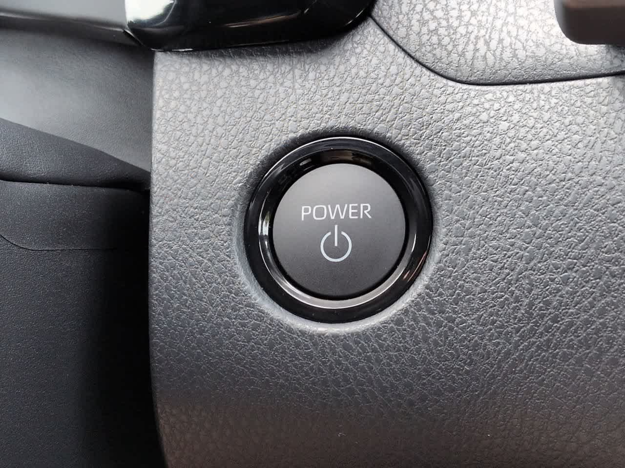 Certified 2026 Toyota Camry SE FWD image 25