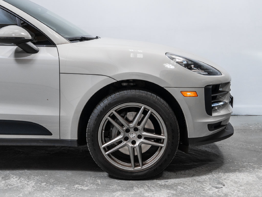 Used 2020 Porsche Macan S AWD/4WD image 12