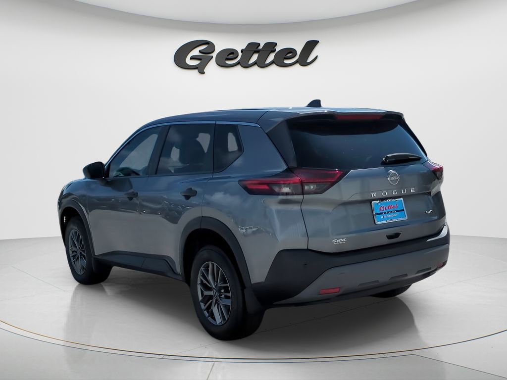 Certified 2023 Nissan Rogue S image 3