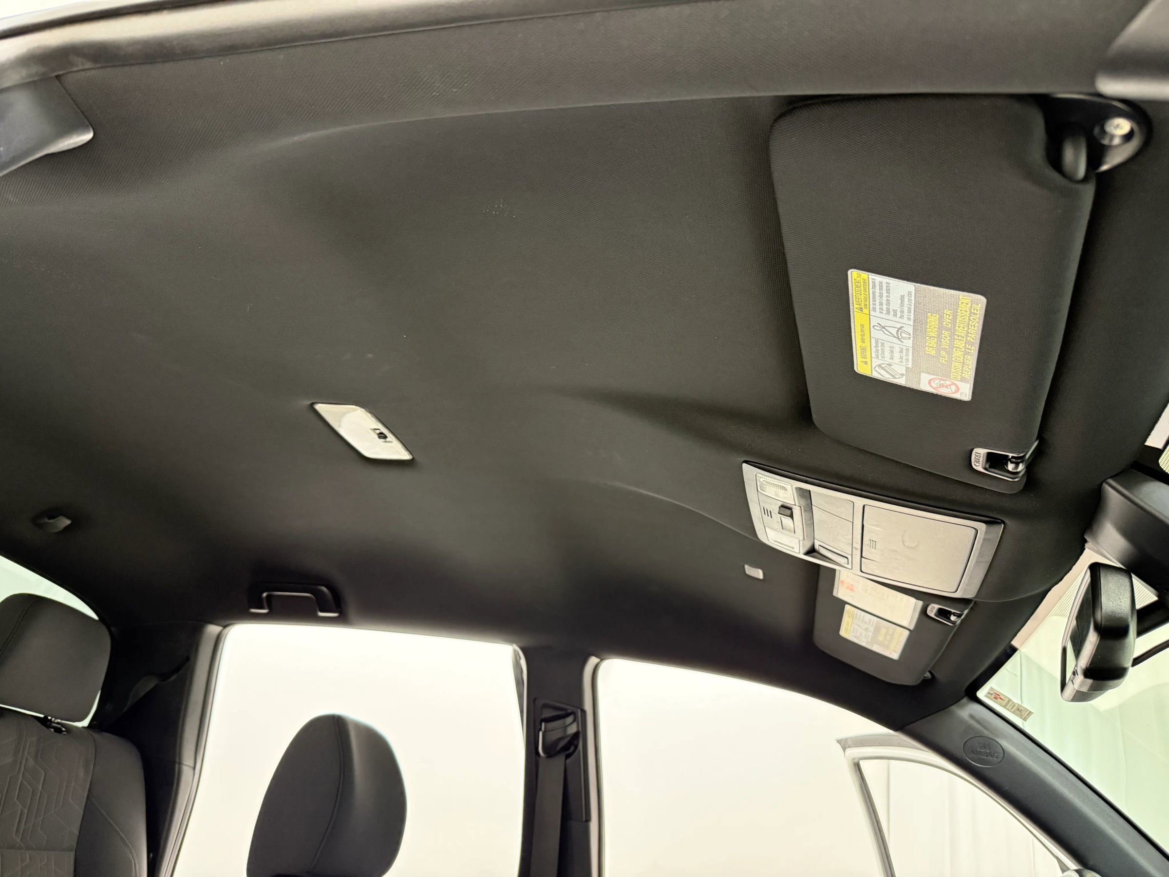 Used 2019 Toyota Tacoma TRD Sport image 32