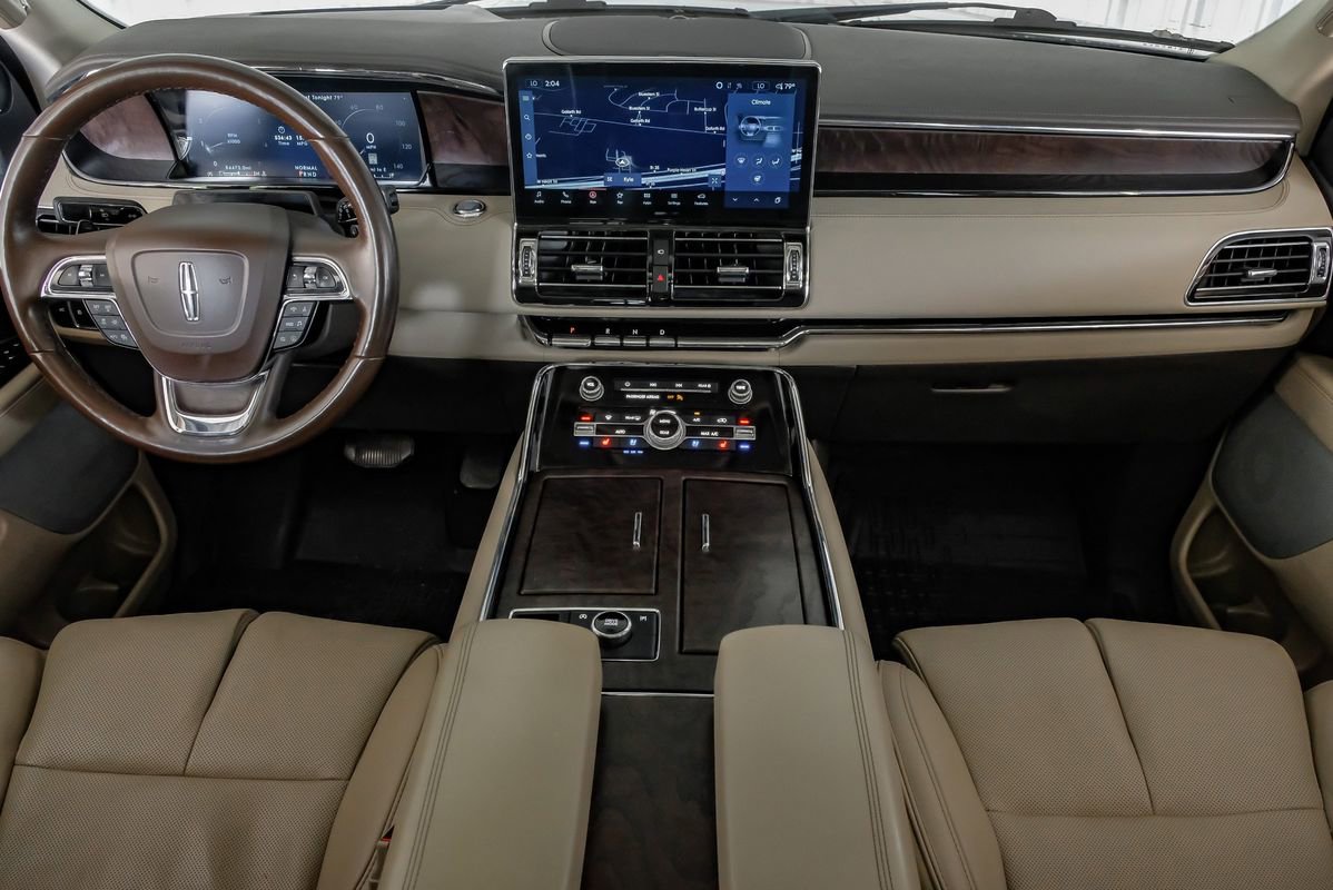 Used 2022 Lincoln Navigator L Reserve AWD/4WD image 13