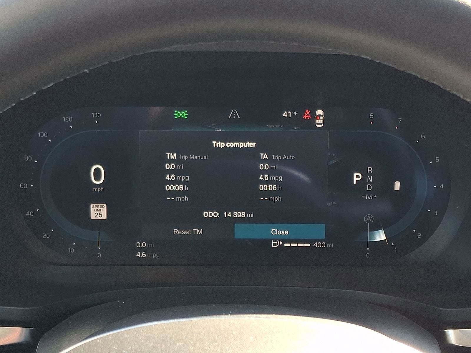 Certified 2025 Volvo V60 B5 Cross Country Ultra image 22