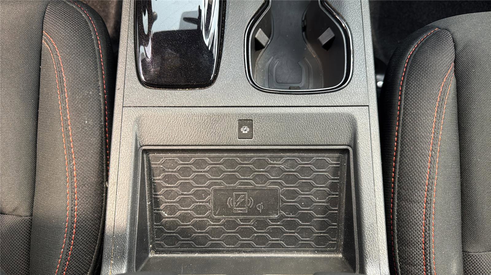 Used 2023 Nissan Frontier PRO-4X w/ Pro Convenience Package AWD/4WD image 26