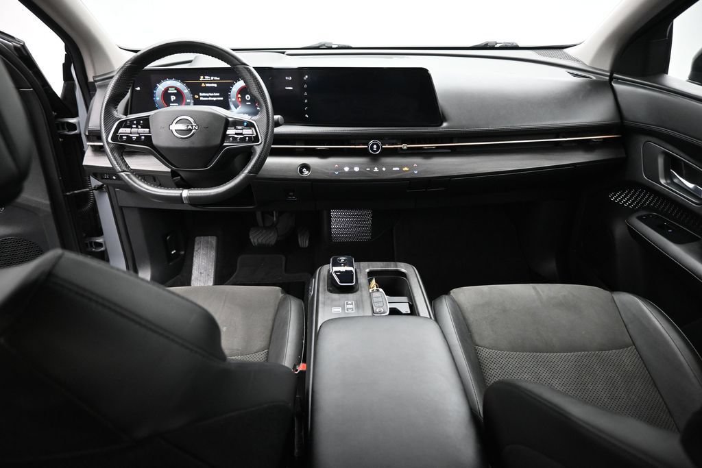 Used 2023 Nissan Ariya AWD image 21