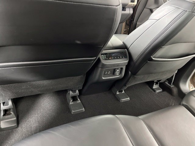 Used 2023 Nissan Pathfinder Platinum w/ Cargo Package AWD/4WD image 48