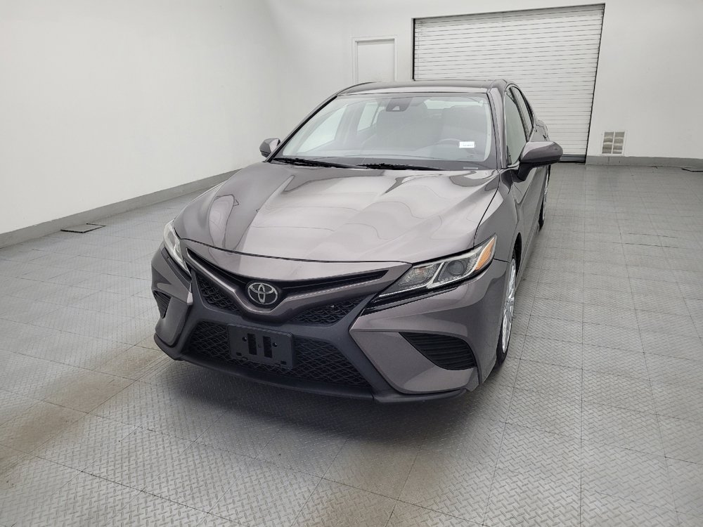 Used 2020 Toyota Camry SE image 15