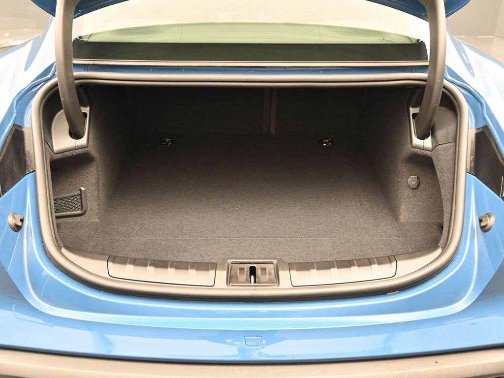 Used 2023 Porsche Taycan image 14