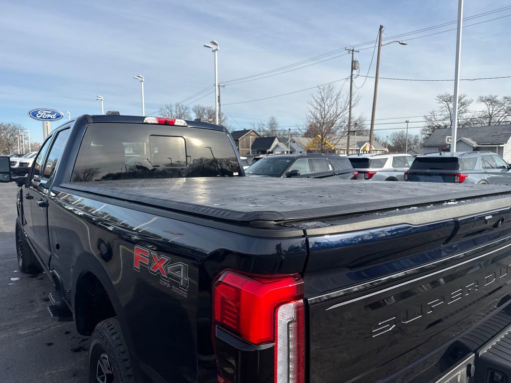 Used 2025 Ford F250 Platinum image 14