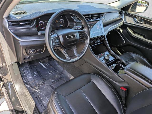 Used 2021 Jeep Grand Cherokee L Limited AWD/4WD image 10
