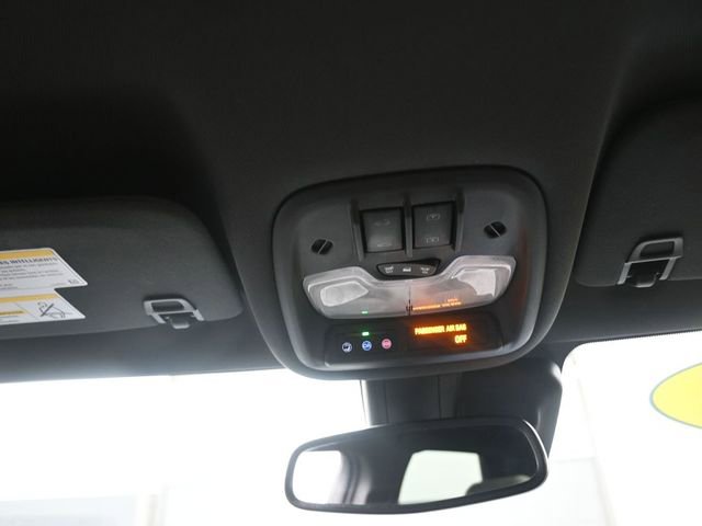 Used 2023 Chevrolet TrailBlazer RS w/ Sun and Liftgate Package image 12