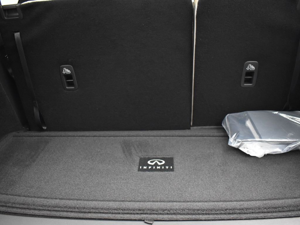 Used 2026 INFINITI QX60 Pure w/ Cargo Package FWD image 21