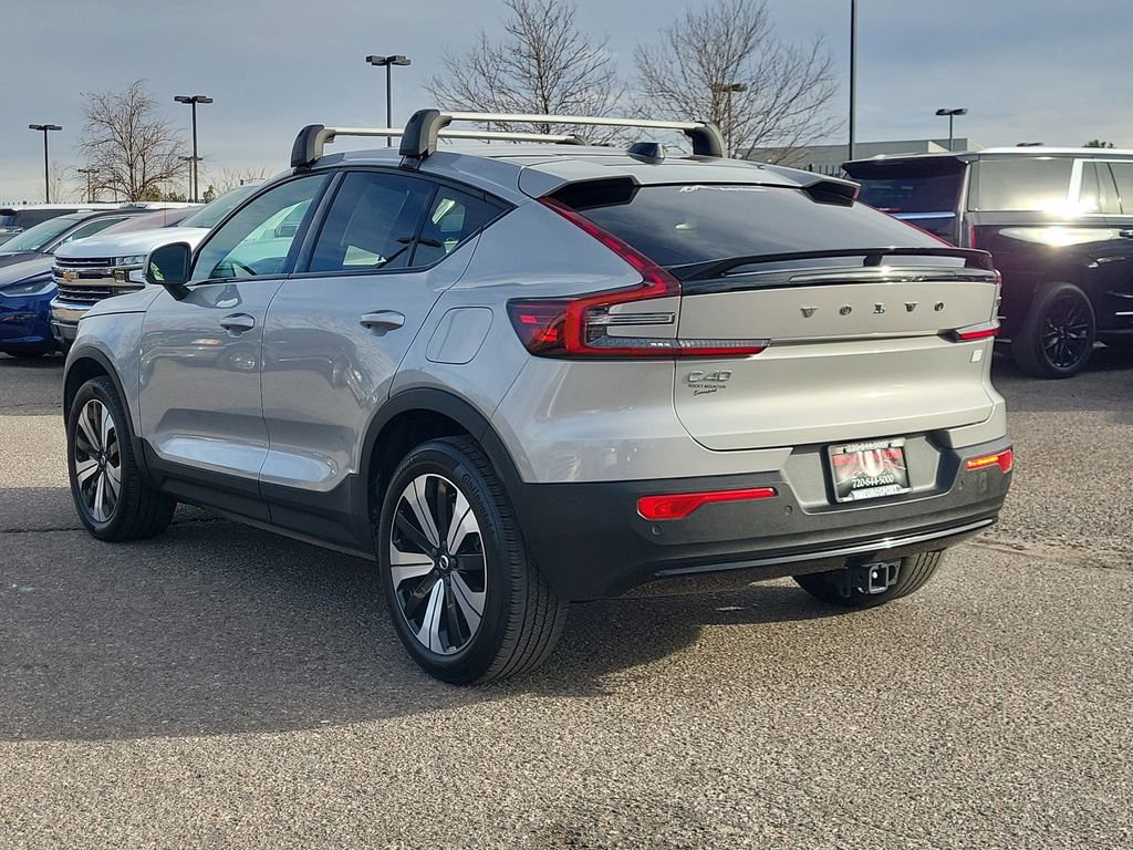 Used 2023 Volvo C40 Recharge Core image 6