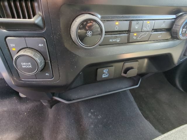 Used 2023 Ford F150 XLT AWD/4WD image 17