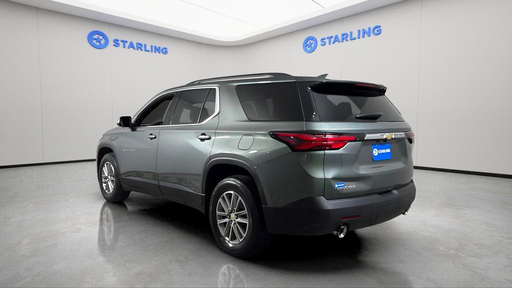 Used 2023 Chevrolet Traverse LT image 4