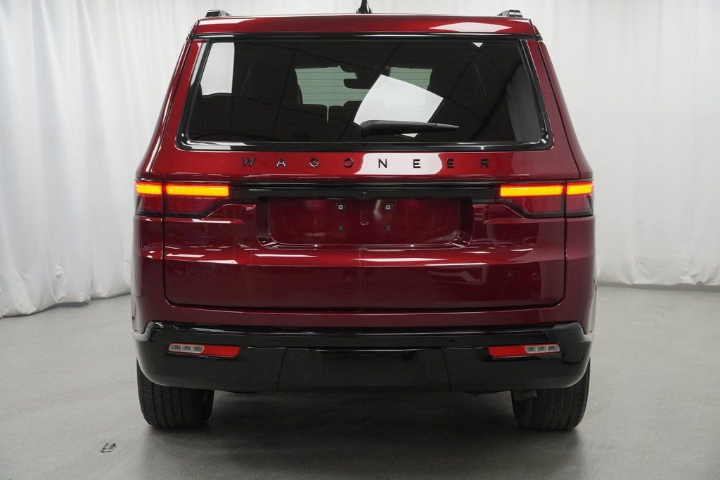 Certified 2024 Jeep Wagoneer Series II AWD/4WD image 10