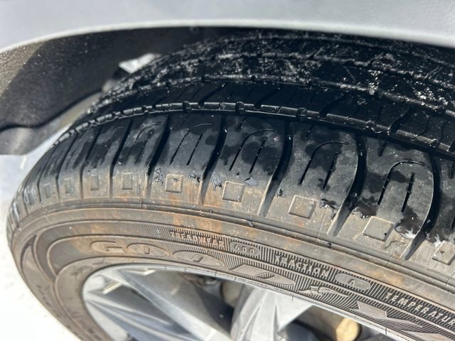 Used 2023 Volkswagen Tiguan SE image 48