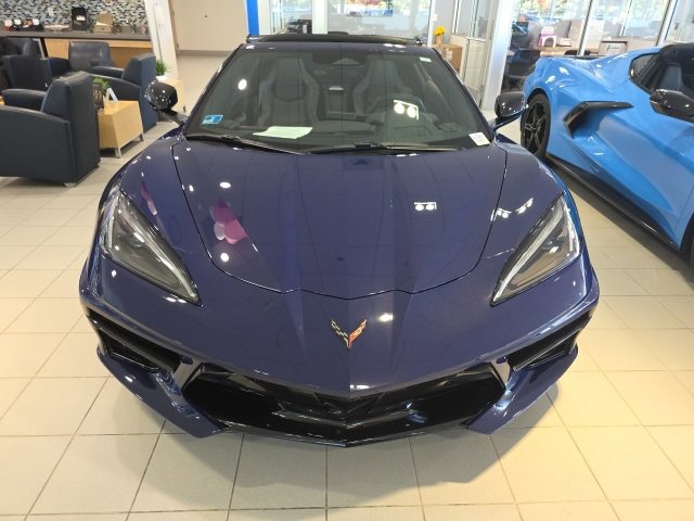 Used 2025 Chevrolet Corvette Stingray Coupe w/ 1LT image 2