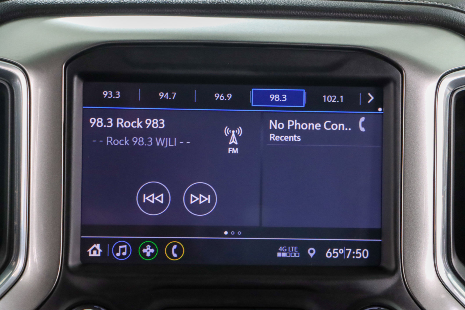 Used 2020 Chevrolet Silverado 1500 RST w/ True North Edition AWD/4WD image 20