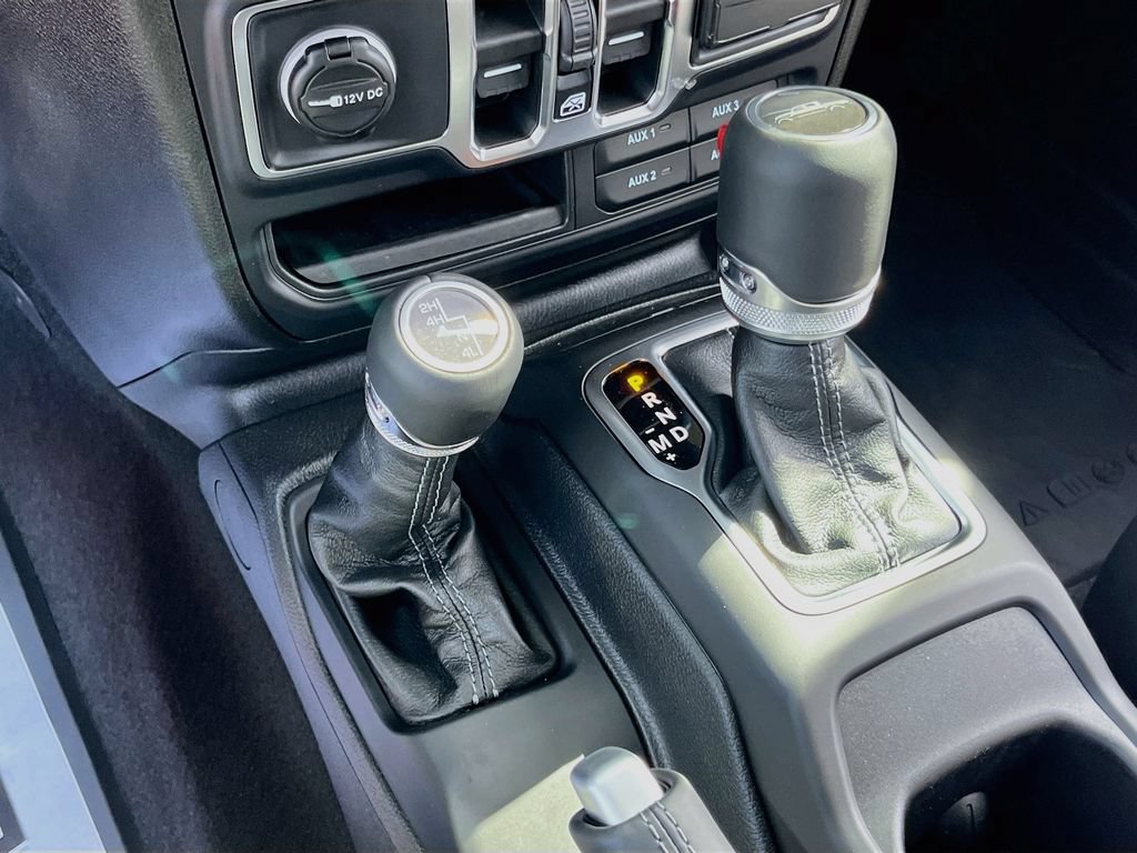 New 2026 Jeep Gladiator Sport AWD/4WD image 16