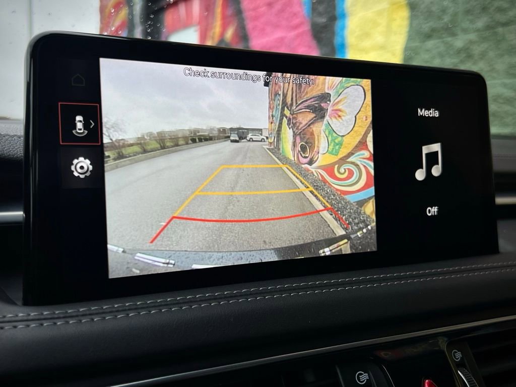 Used 2022 Genesis G70 2.0T image 49