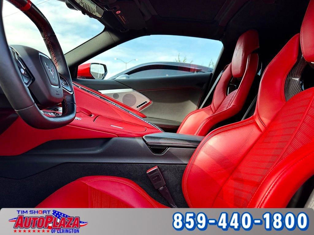 Used 2020 Chevrolet Corvette Stingray Preferred Cpe w/ 2LT Preferred Equipment Group RWD image 27