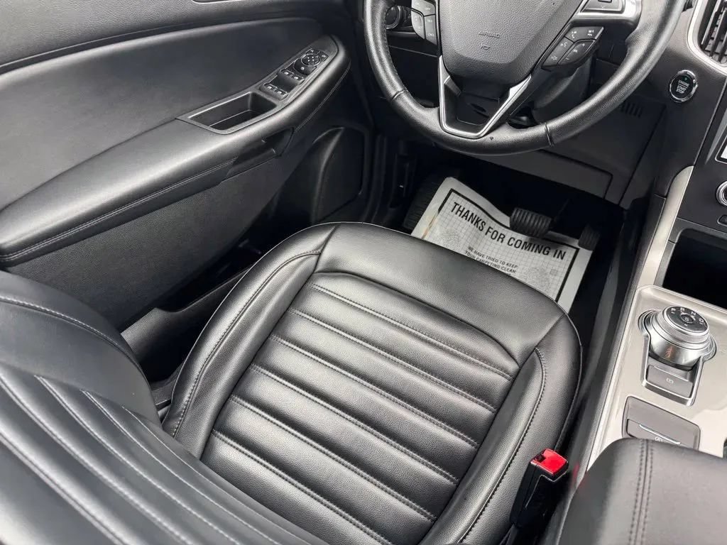 Used 2024 Ford Edge SEL AWD/4WD image 21
