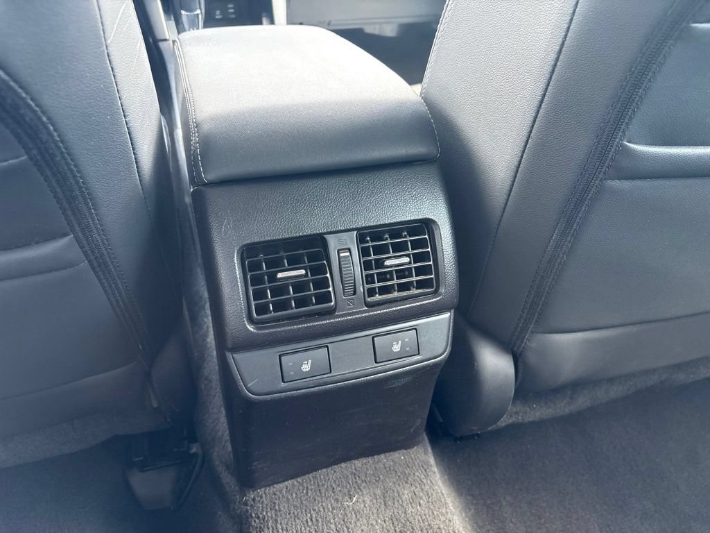 Used 2017 Subaru Outback 2.5i Limited AWD/4WD image 24