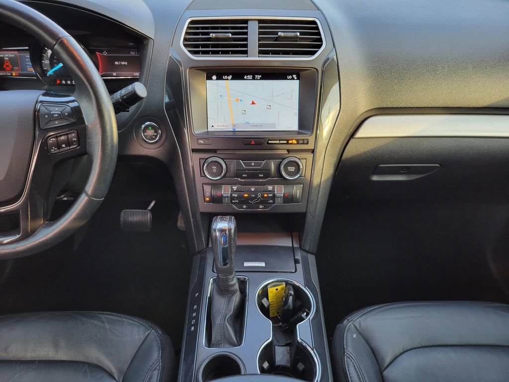 Certified 2017 Ford Explorer XLT w/ Equipment Group 202A image 20