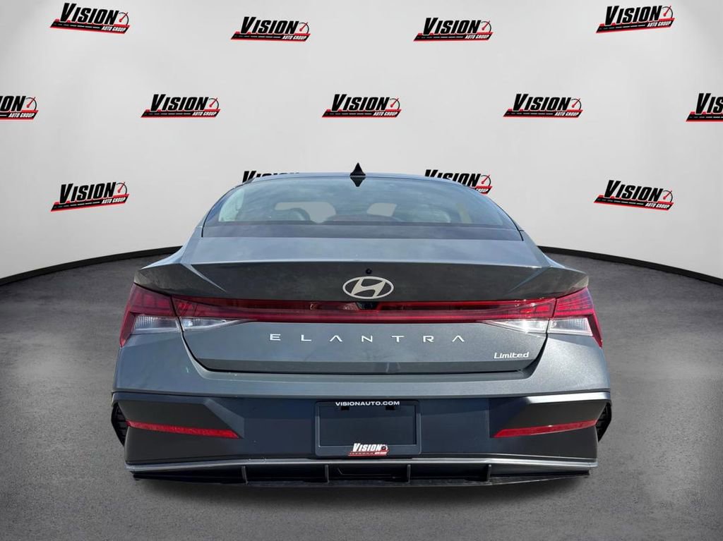 New 2026 Hyundai Elantra Limited image 6