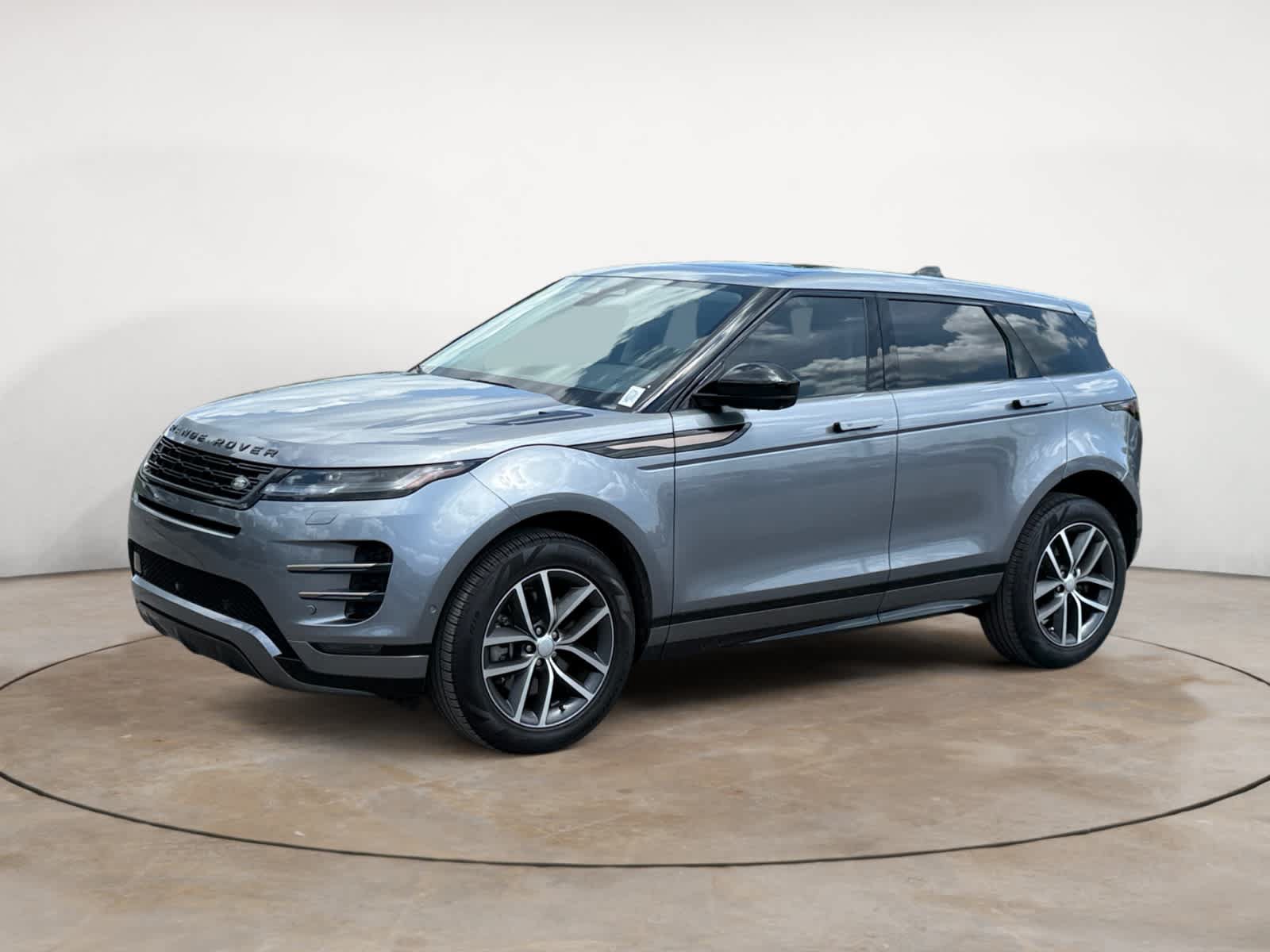 Used 2024 Land Rover Range Rover Evoque Dynamic SE AWD/4WD image 13