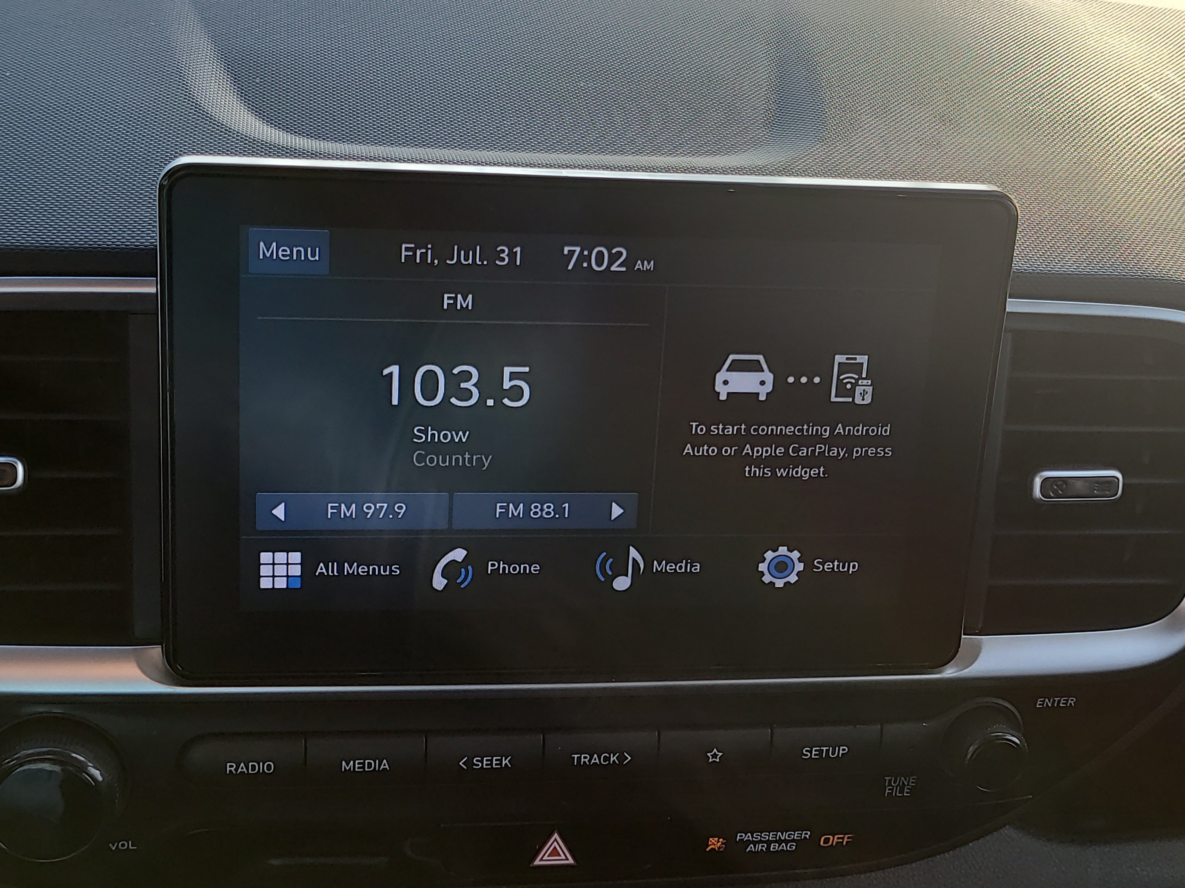 Used 2025 Hyundai Venue SE FWD image 21