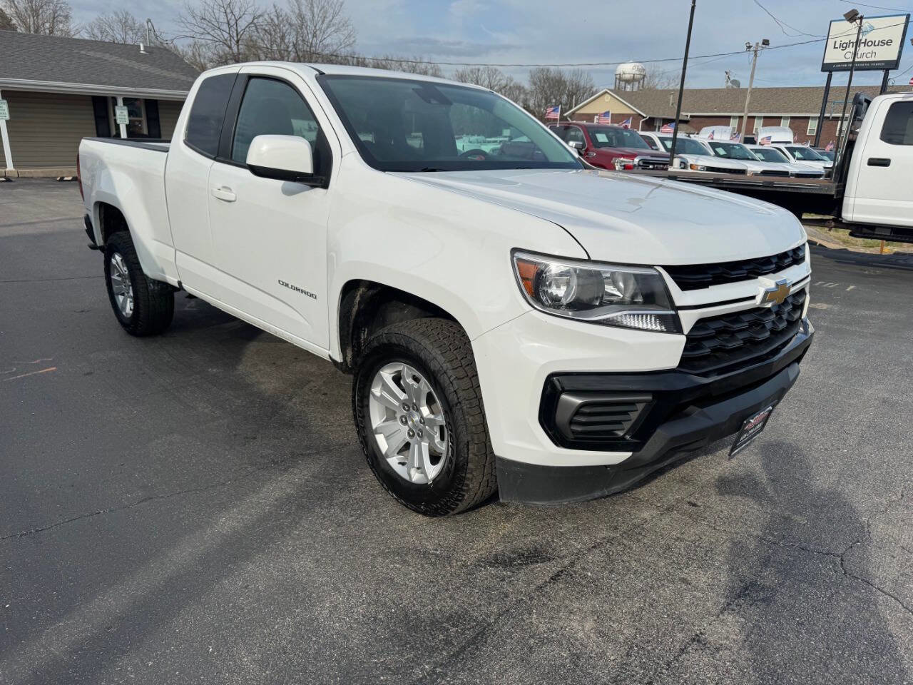 Used 2022 Chevrolet Colorado LT w/ Fleet Safety Package image 4