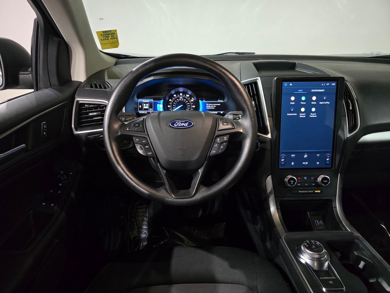 Used 2022 Ford Edge SE image 20