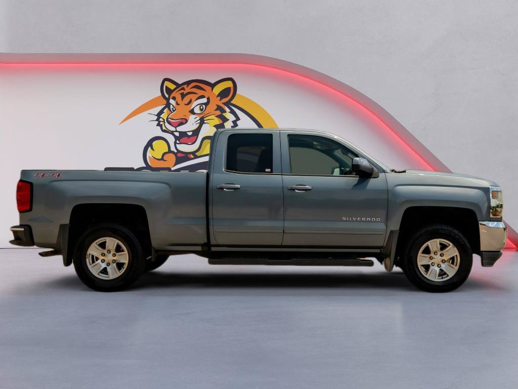 Used 2016 Chevrolet Silverado 1500 LT w/ All Star Edition AWD/4WD image 4