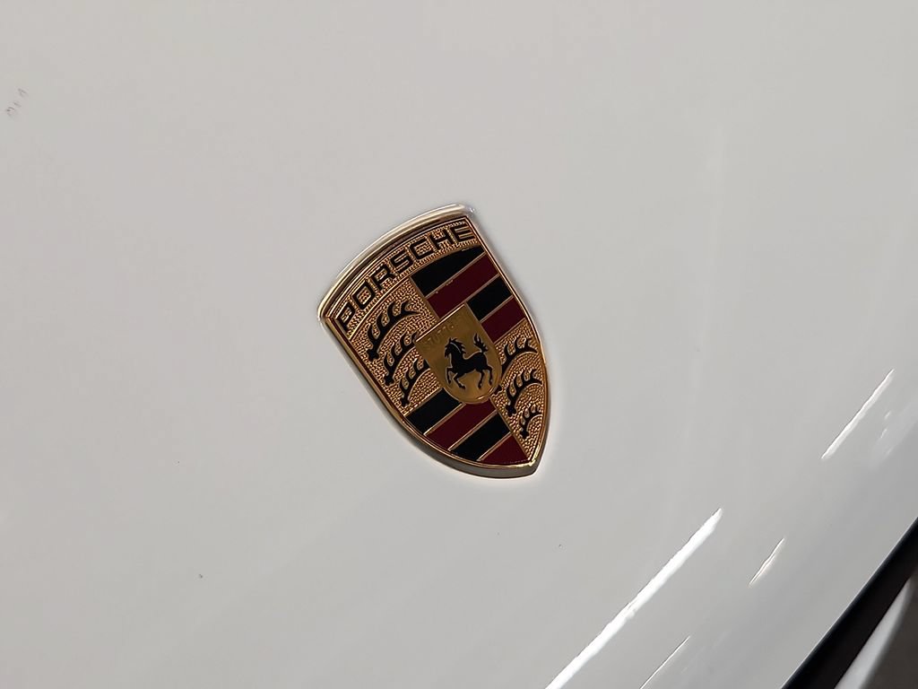 Certified 2025 Porsche Macan GTS AWD/4WD image 31
