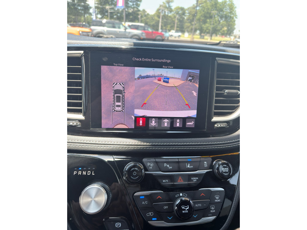 Used 2024 Chrysler Pacifica Limited FWD image 20