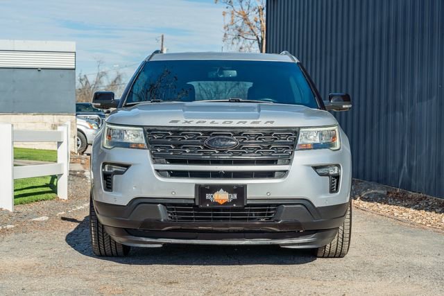 Used 2018 Ford Explorer XLT w/ Equipment Group 202A image 8