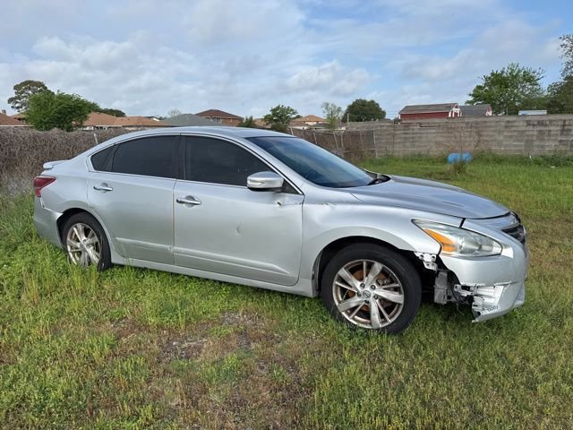Used 2013 Nissan Altima 2.5 SL FWD image 3