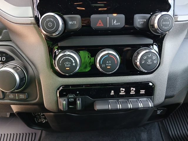 New 2026 RAM 1500 Classic Warlock AWD/4WD image 37
