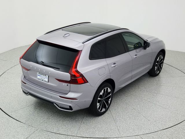 New 2026 Volvo XC60 B5 Plus w/ Climate Package image 11