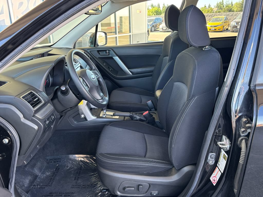 Used 2016 Subaru Forester 2.5i Premium w/ All-Weather Package AWD/4WD image 21