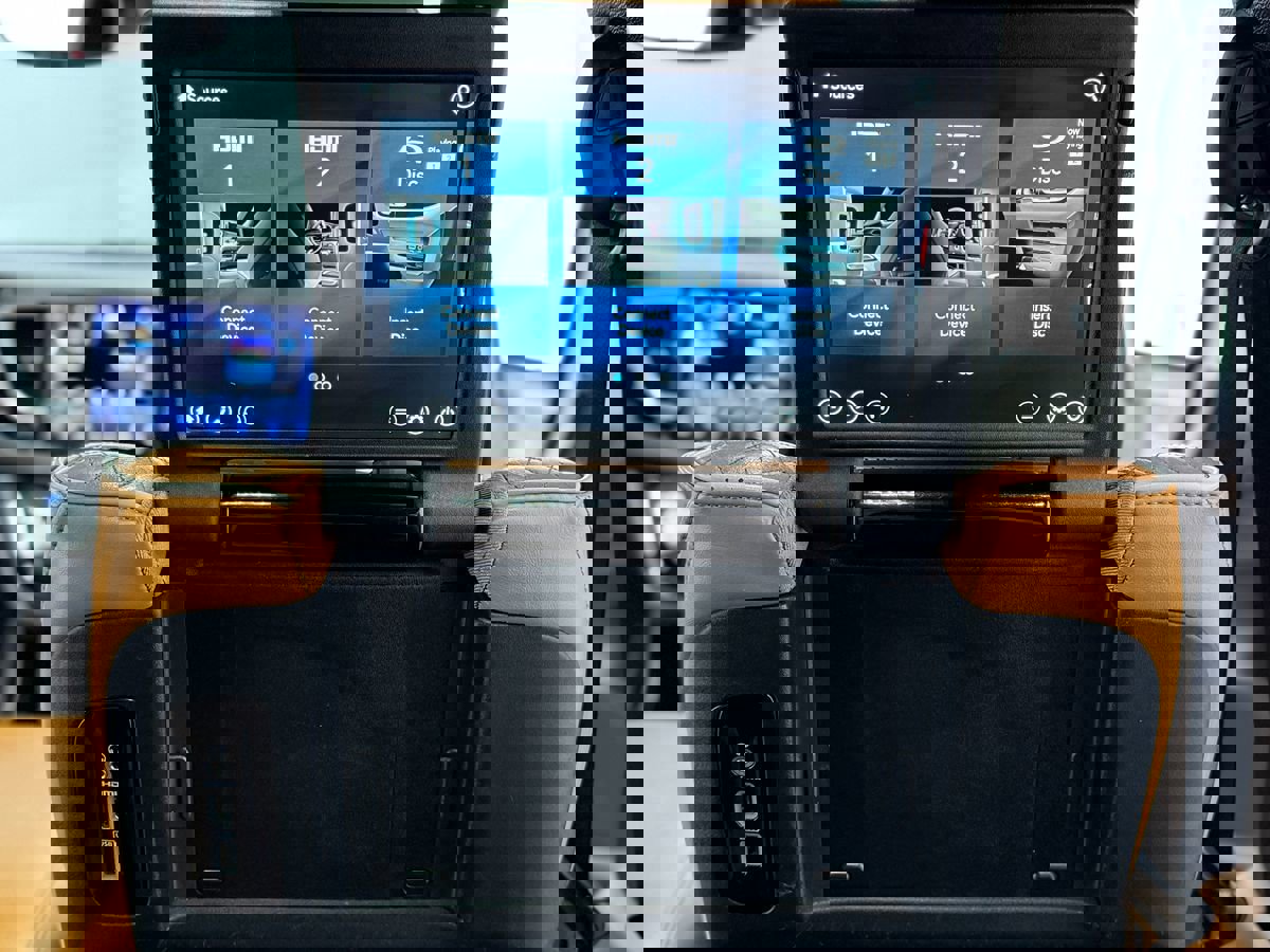 Used 2021 Chrysler Pacifica Pinnacle image 34