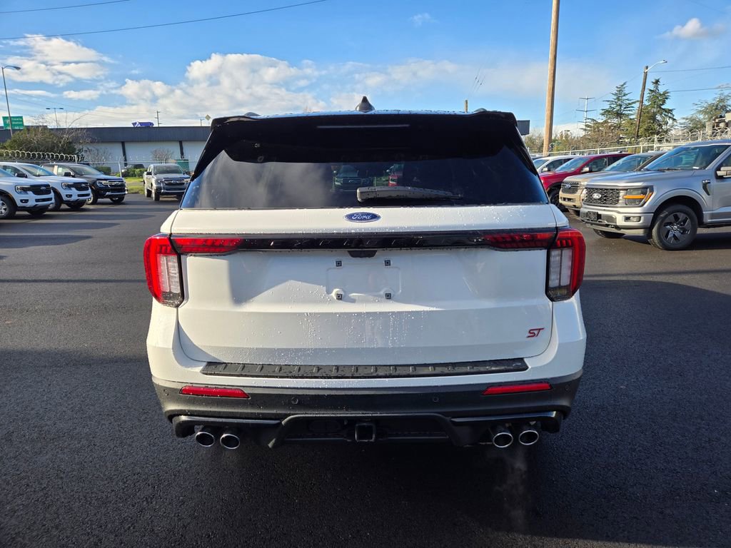 New 2026 Ford Explorer ST image 5
