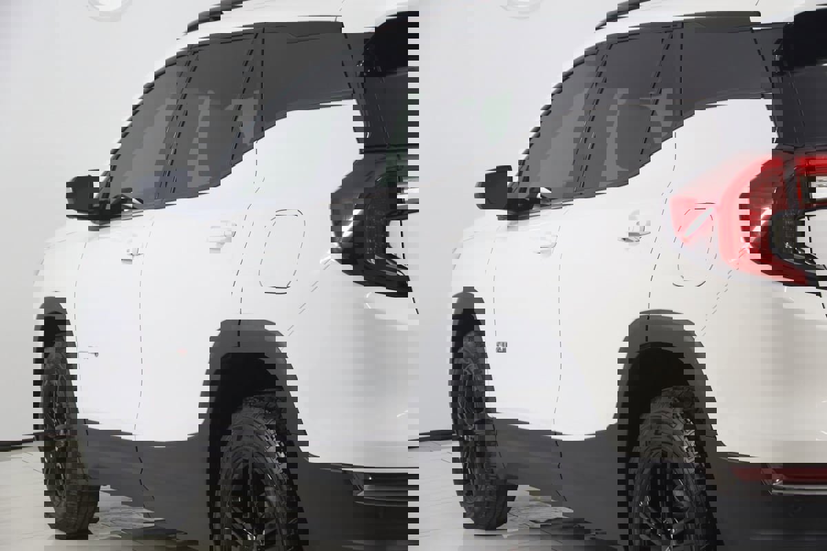 Used 2022 GMC Terrain AT4 w/ Infotainment Package II image 31