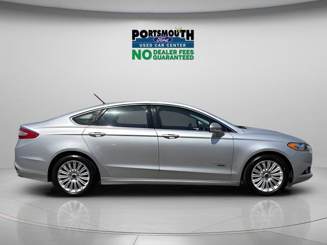 Used 2016 Ford Fusion Energi SE FWD image 23