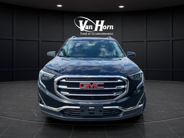 Used 2018 GMC Terrain SLT w/ Preferred Package AWD/4WD image 2